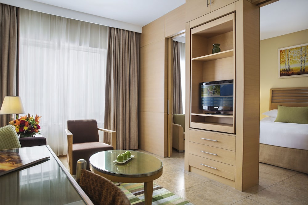 Suite Room - King Bed photo 2