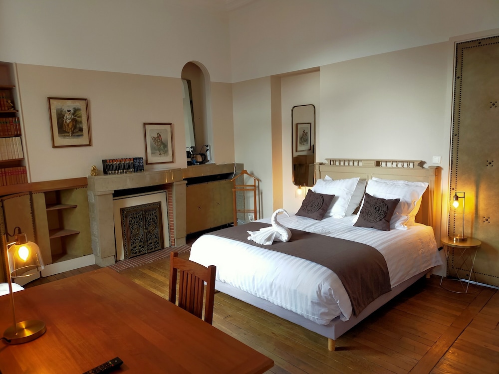 Deluxe Room (Le Colisée)