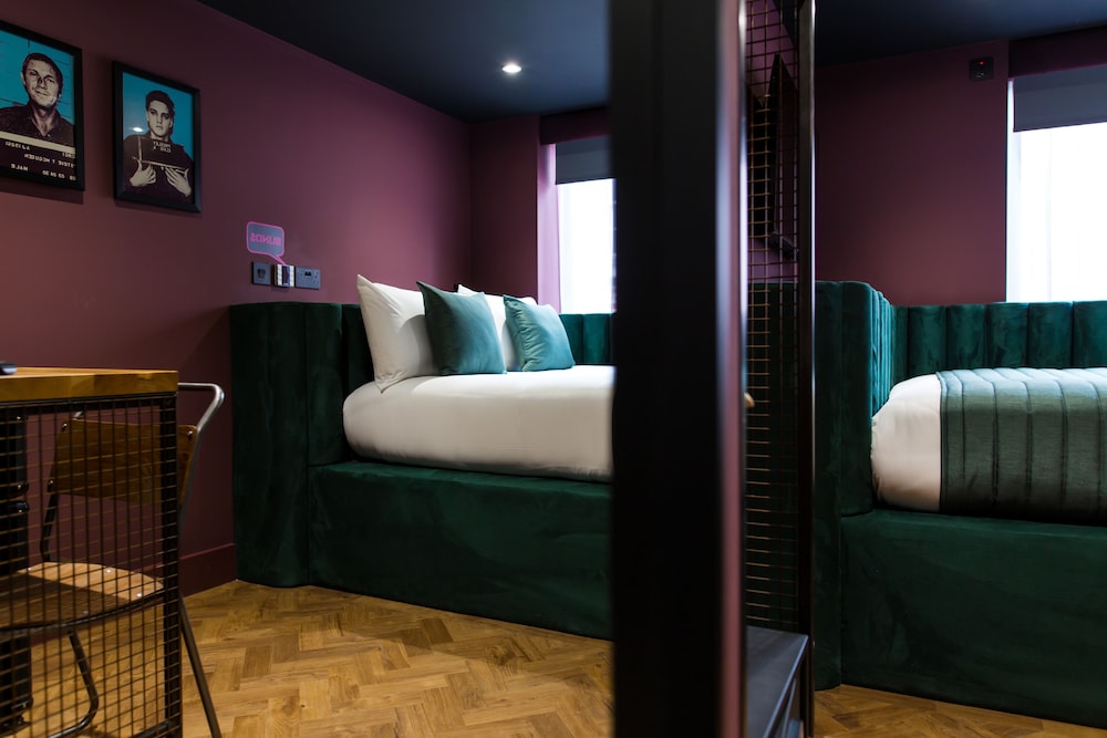 Classic Double Room photo 2
