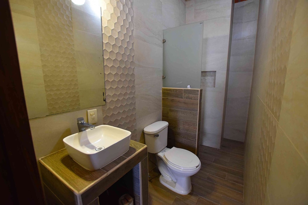 Studio Suite photo 2