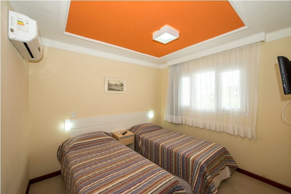 Family Apartment - Photo 7