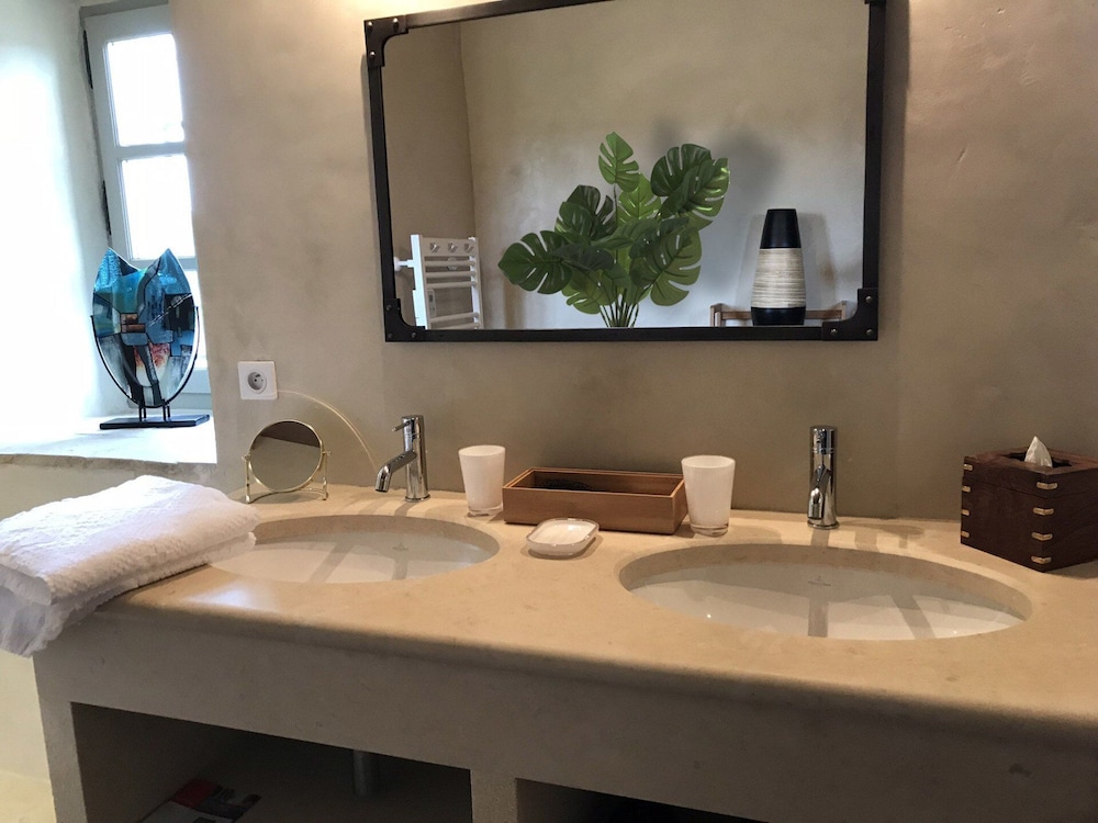 Double or Twin Room (La Rouviere) photo 3