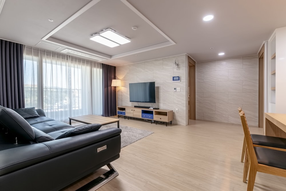 Standard Suite, 3 Bedrooms