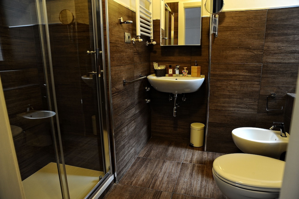 Deluxe Room, Balcony photo 3