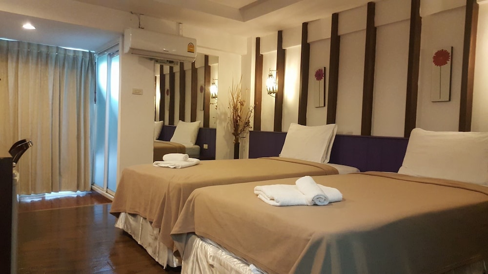 Superior Room, 2 Twin Beds photo 2
