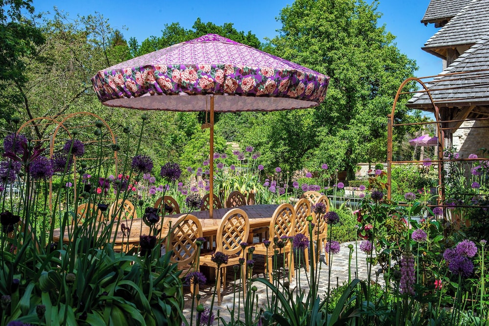 Superior Suite, Garden View (Suite XVI) photo 3