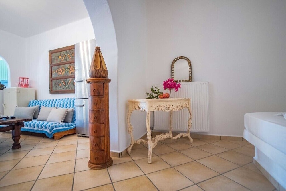 Luxury Villa, Annex Building (750m. From Main Building)