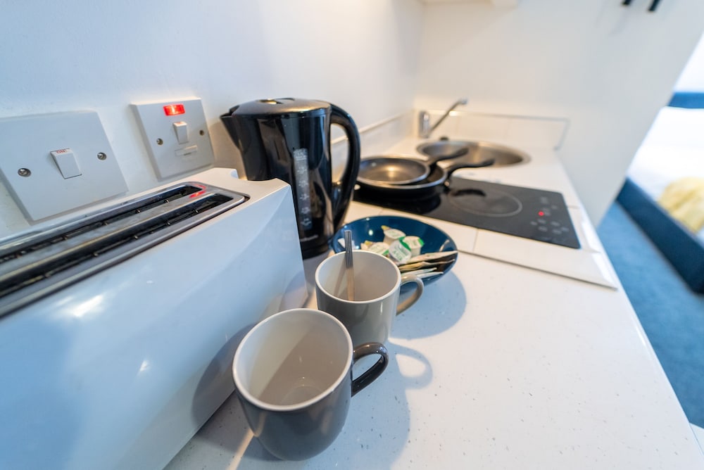 Standard Studio, Ensuite (Studio 10) - Photo 19