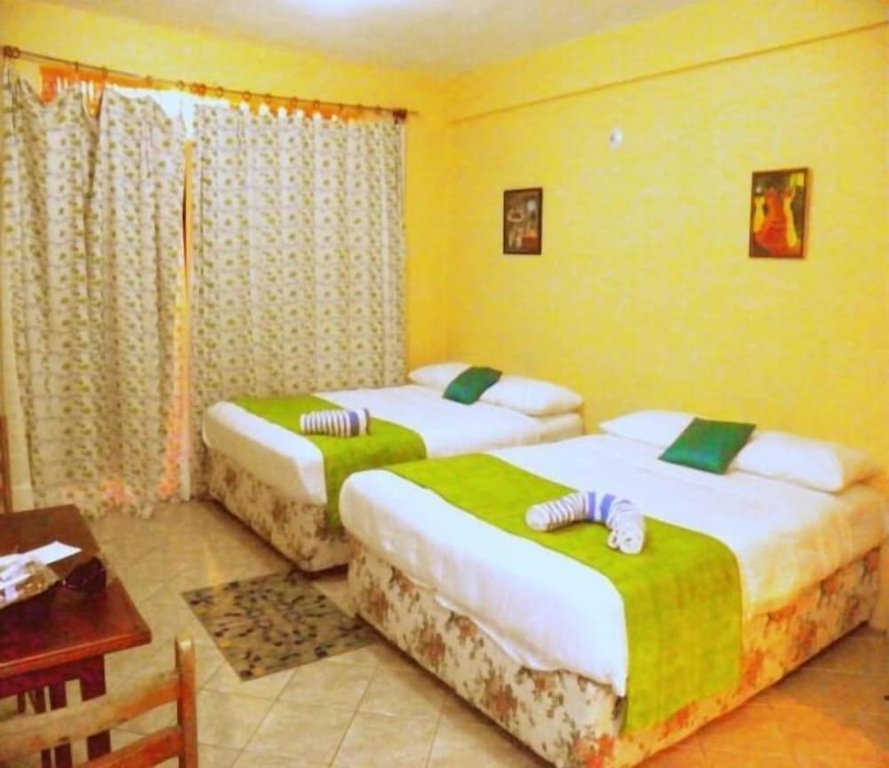 Studio, 2 Queen Beds, Kitchenette, Ground Floor photo 3