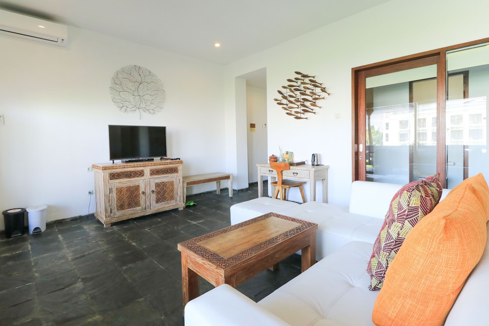 Suite - Photo 6