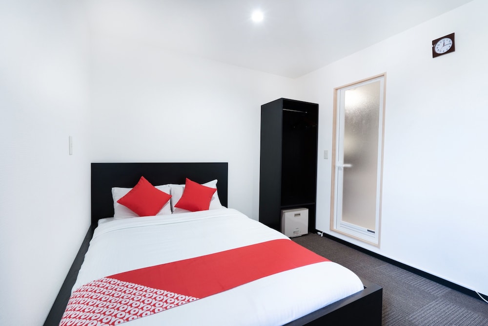 Double Room, Non Smoking - Photo 2