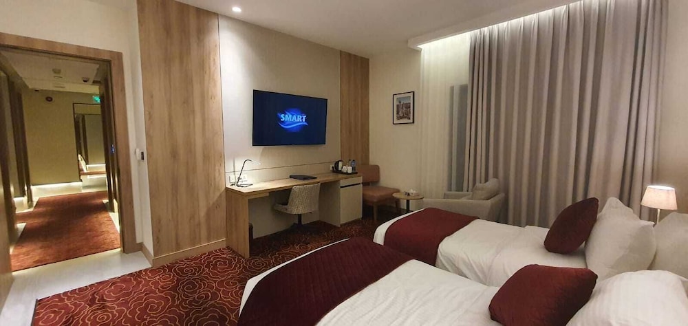 Deluxe Double Room photo 2