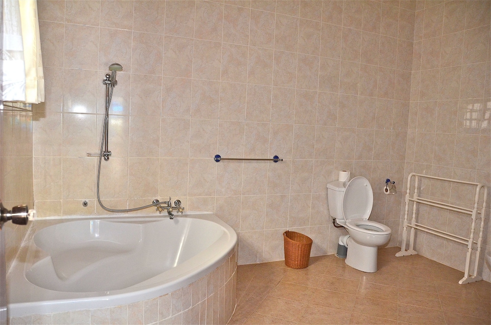 Superior Room - Photo 8