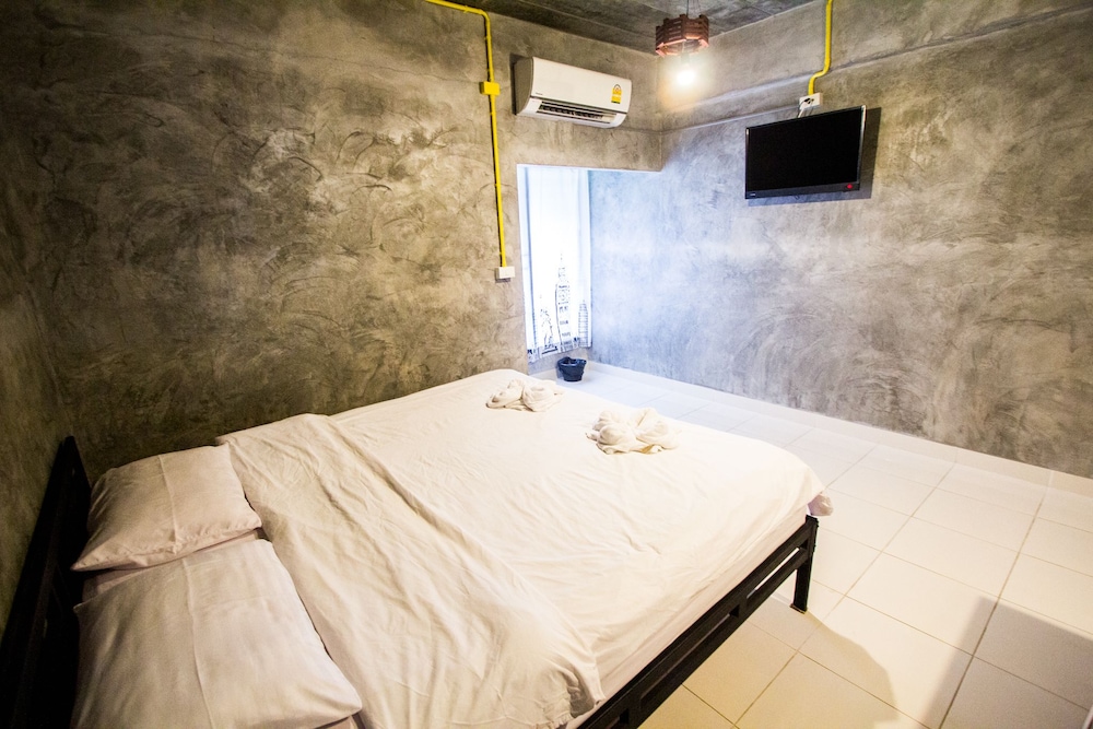 Standard Double Room - Photo 5