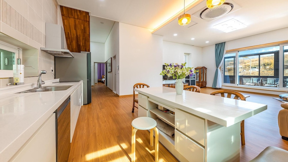 Basic Room, 3 Bedrooms (dogchae) photo 2