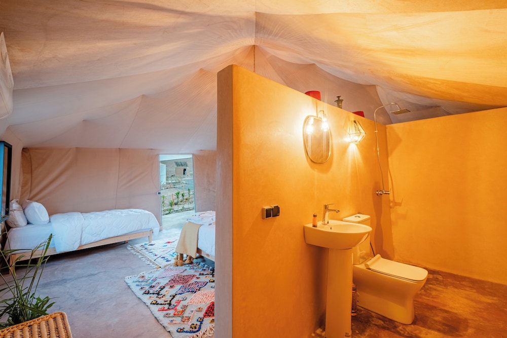 Deluxe Triple Room photo 3