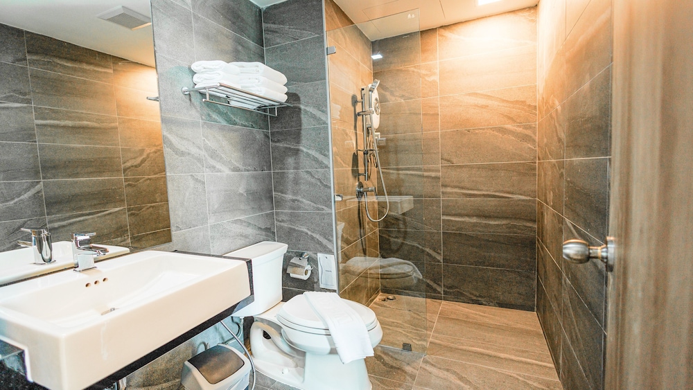 Luxury Triple Room - Photo 10