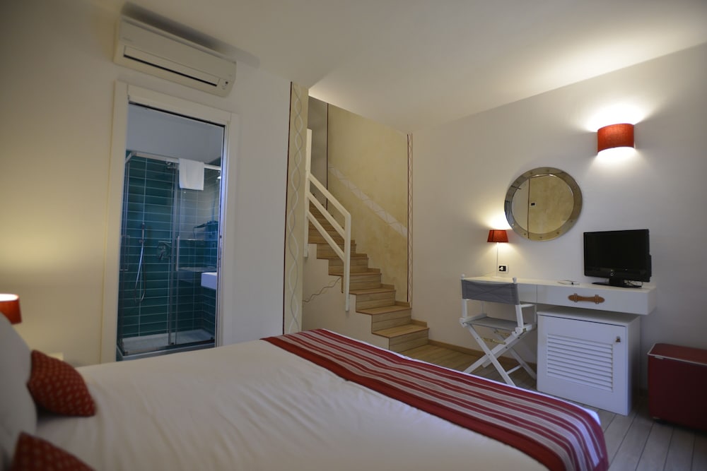 Superior Double Room - Photo 7