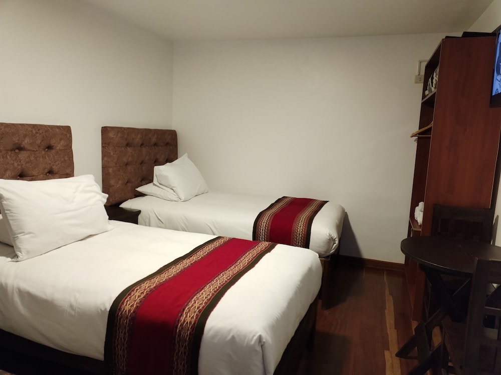 Standard Double or Twin Room photo 1