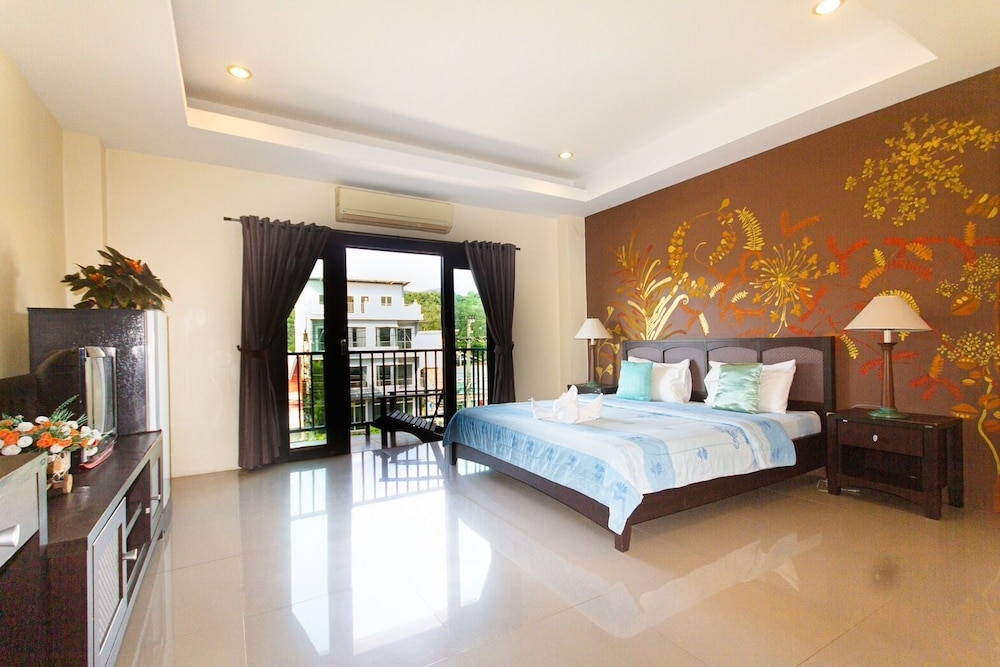 Deluxe Room - Photo 7