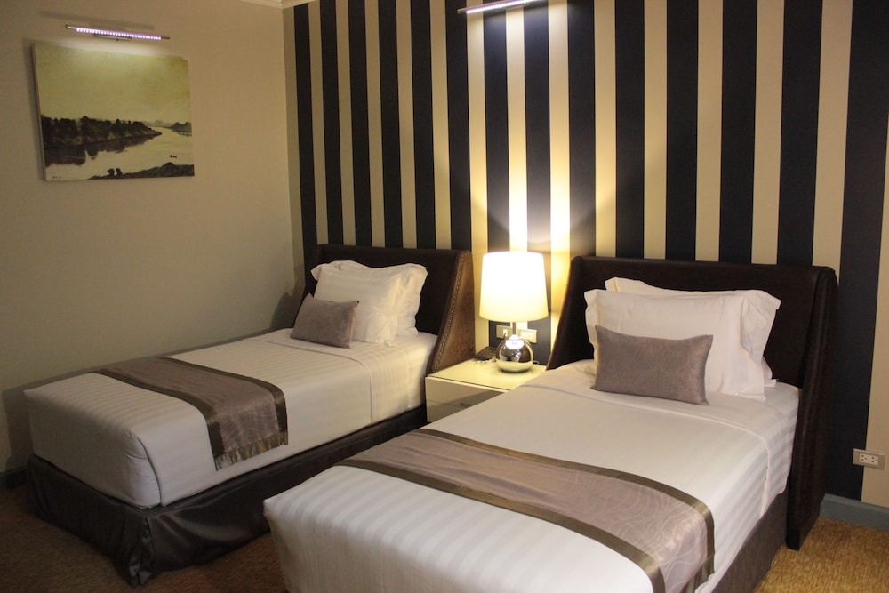 Deluxe Twin Room, Smoking photo 1
