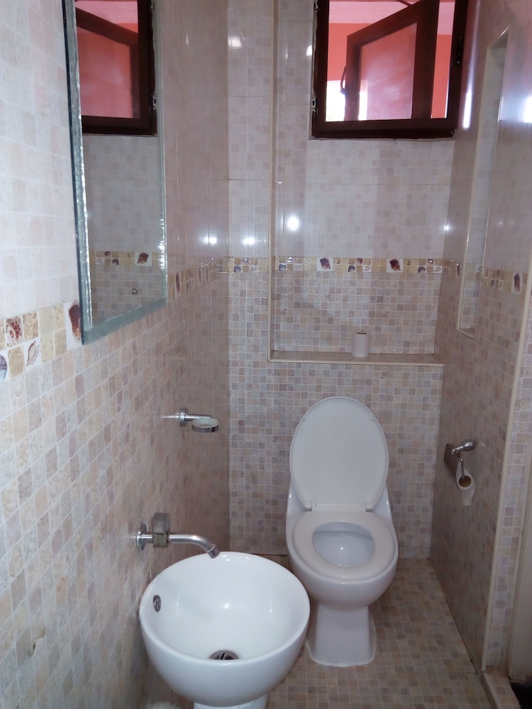 Standard Single Room photo 3