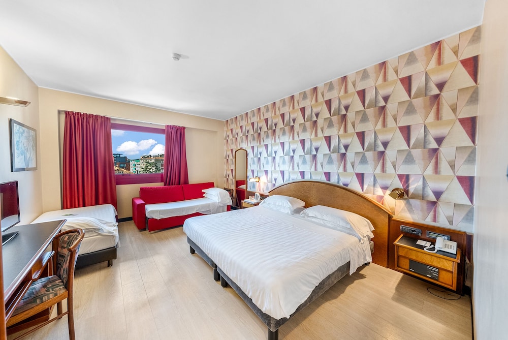 Family Quadruple Room