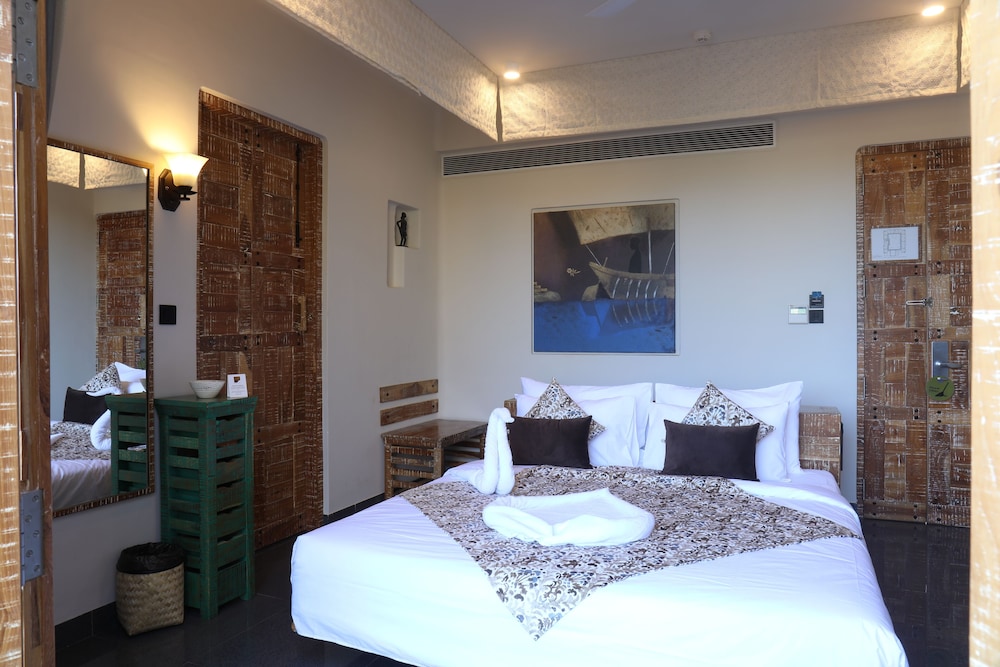 3102 Suite With Jacuzzi & Deck(Sleeps 4) - Photo 7