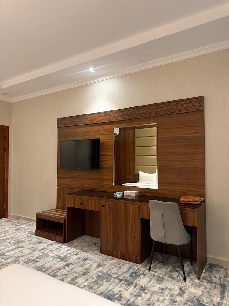 Deluxe Studio Suite photo 1