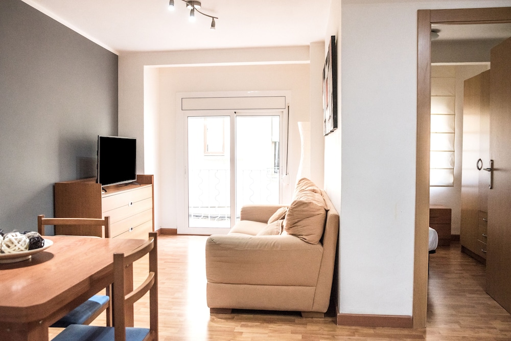 Apartment, 3 Bedrooms photo 3