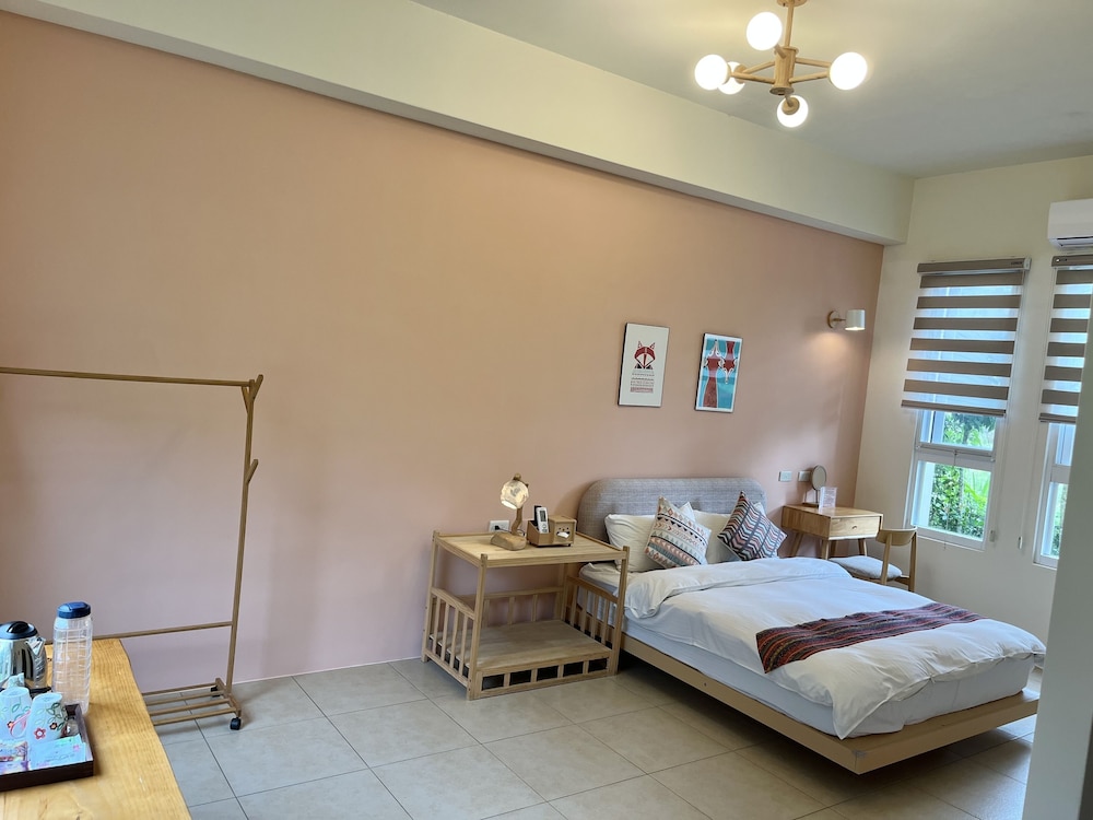 Classic Double Room, 1 Double Bed, Garden View, Garden Area photo 3