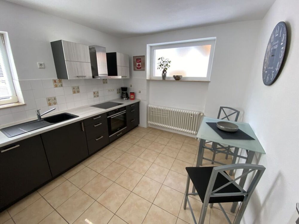 Apartment photo 3