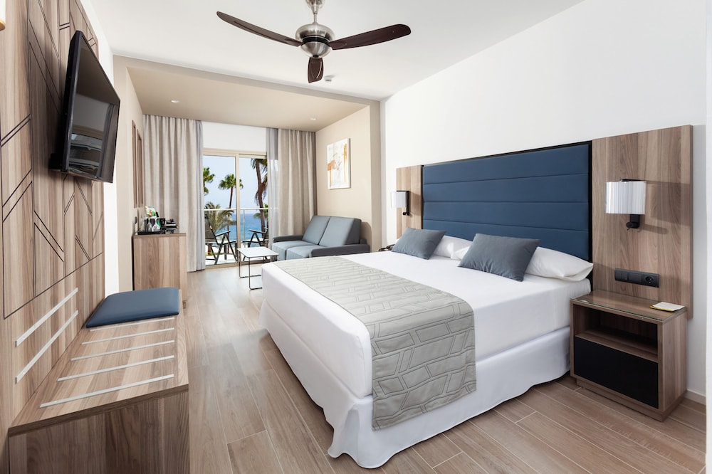 Double Room, Balcony (Seaside Orientation)