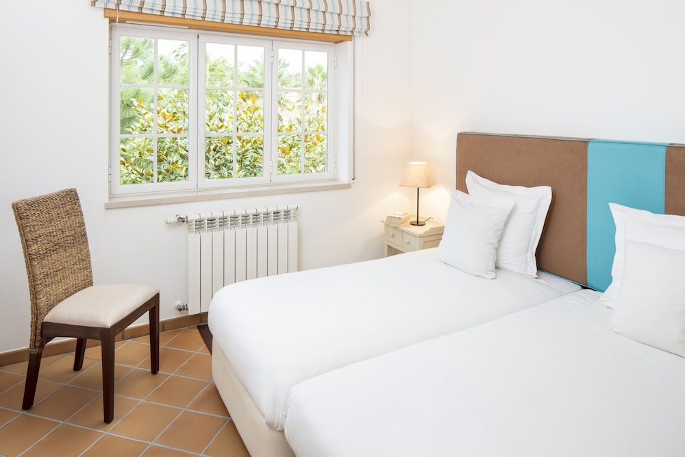 Standard Townhome, 3 Bedrooms, Garden Area - Photo 3
