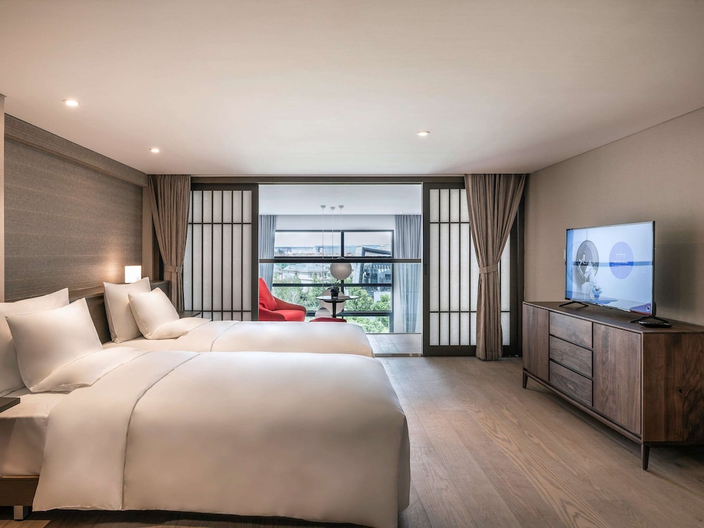Deluxe Suite, 2 Twin Beds