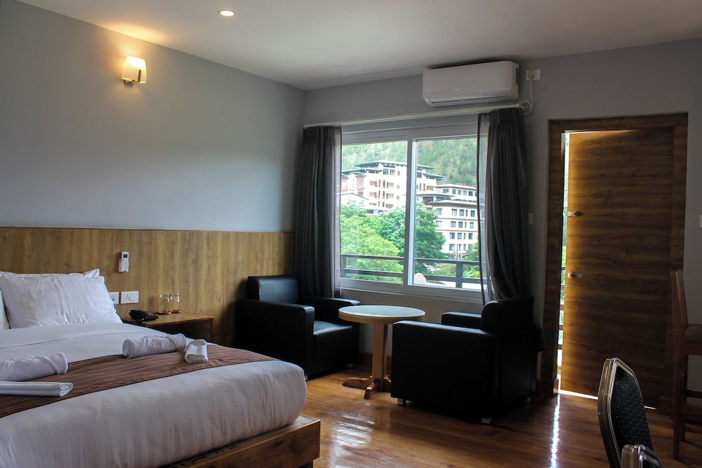 Deluxe Studio Suite, Balcony, Mountain View photo 1
