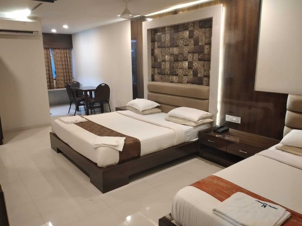 Deluxe Triple Room photo 3