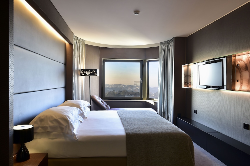 Penthouse, Kitchenette, River View