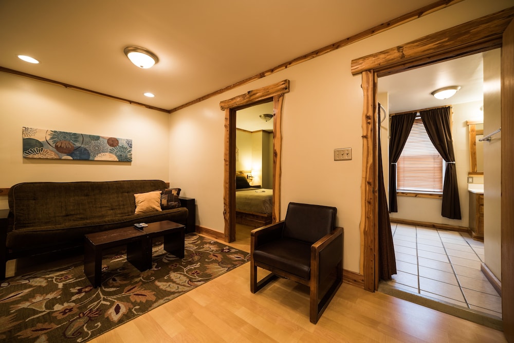 Standard Room, 1 Queen Bed with Sofa bed, Non Smoking (Cedar Room)