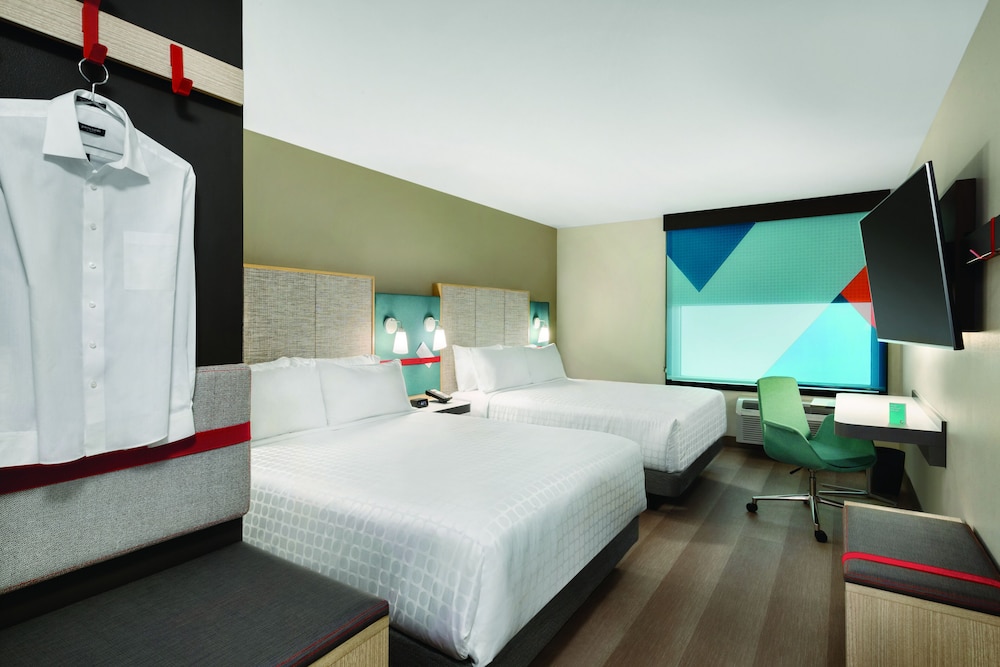Standard Room, 2 Queen Beds, Accessible (Communication) - Photo 6