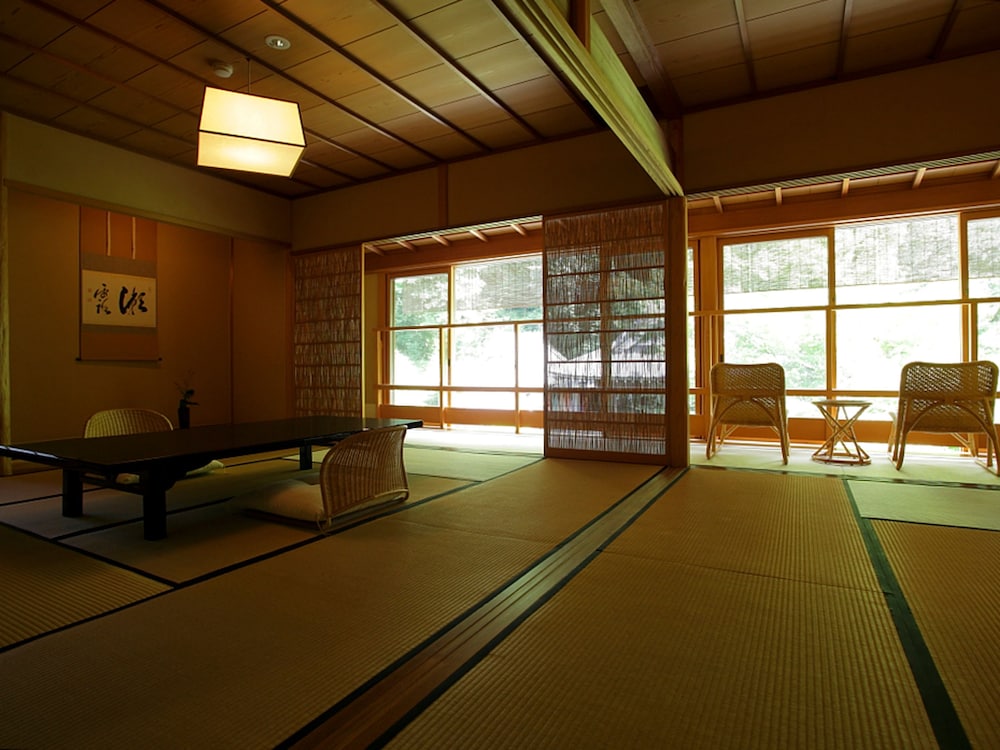 Superior Tatami Room, Pond View, Room name "Matsukaze" photo 1