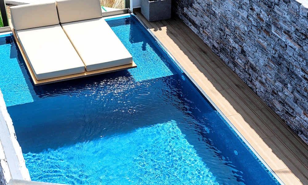 Deluxe Suite, 1 Bedroom, Private Pool, Mountain View