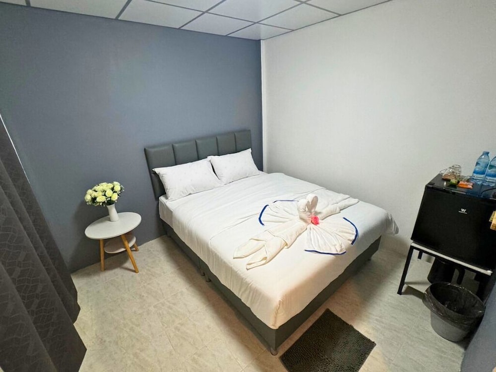 Basic Double Room photo 1