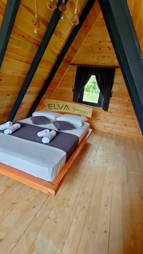 Romantic Bungalow
