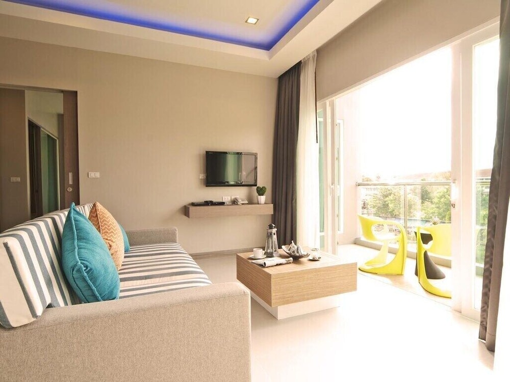 Premium Penthouse photo 1
