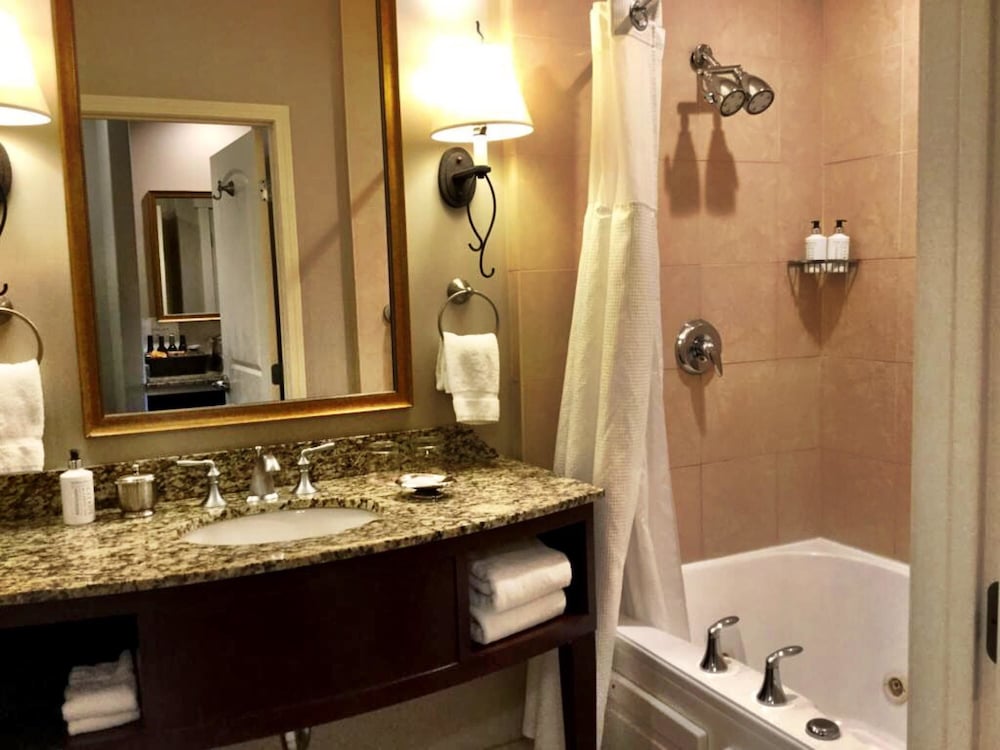 Riverview Deluxe King - Photo 5