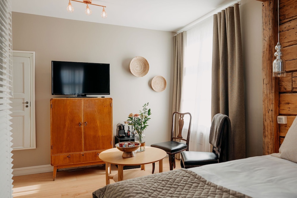 Comfort Double Room, 1 Queen Bed photo 2