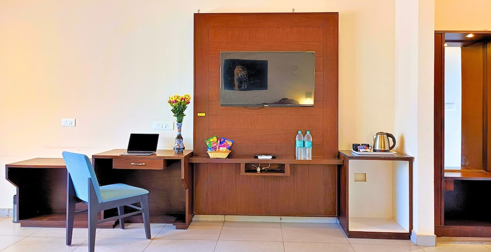 Family Suite, Balcony, Garden View photo 3
