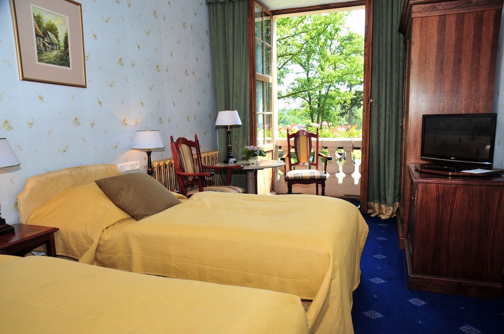 Deluxe Double Room, Lake View - Photo 1