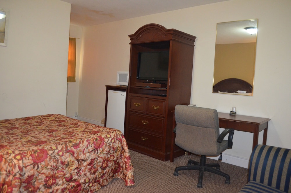 Room, 1 Queen Bed, Smoking photo 1